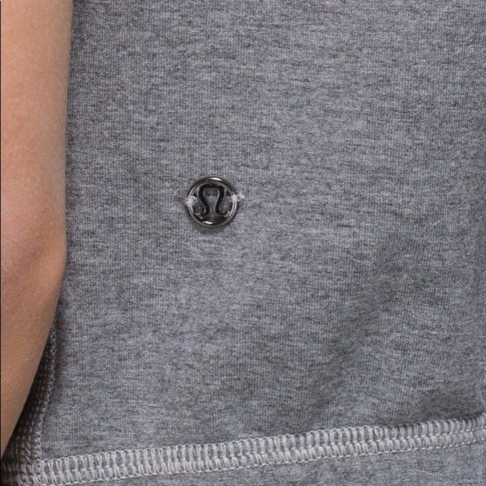 Lululemon Roll Up Crop Top Grey 2 - Picture 5 of 9